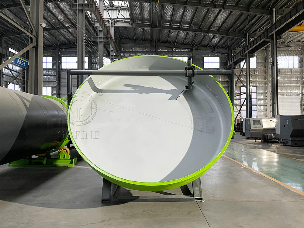 Comparison between disc granulator and roller press granulator